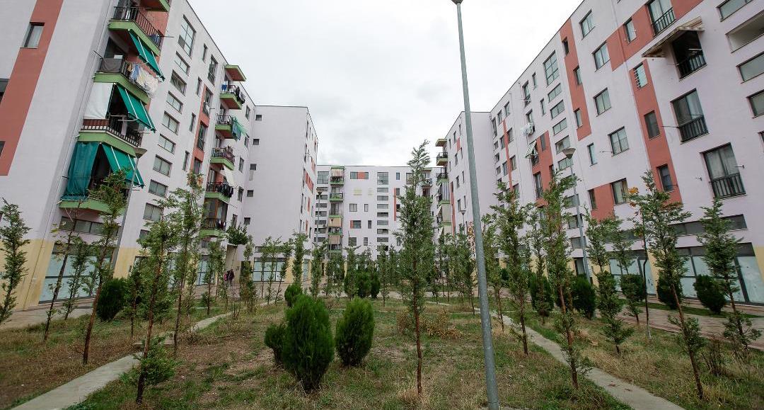 Ndryshon ligji: Banesat sociale nuk shiten, ja kushtet e reja per familjet